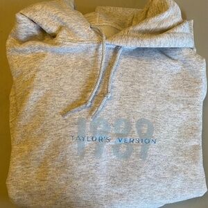 Taylor Swift Official 1989 Hooded Sweatshirt Heather Gray/Blue Size L